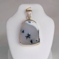 Pendentif avec calcédoine à dendrites